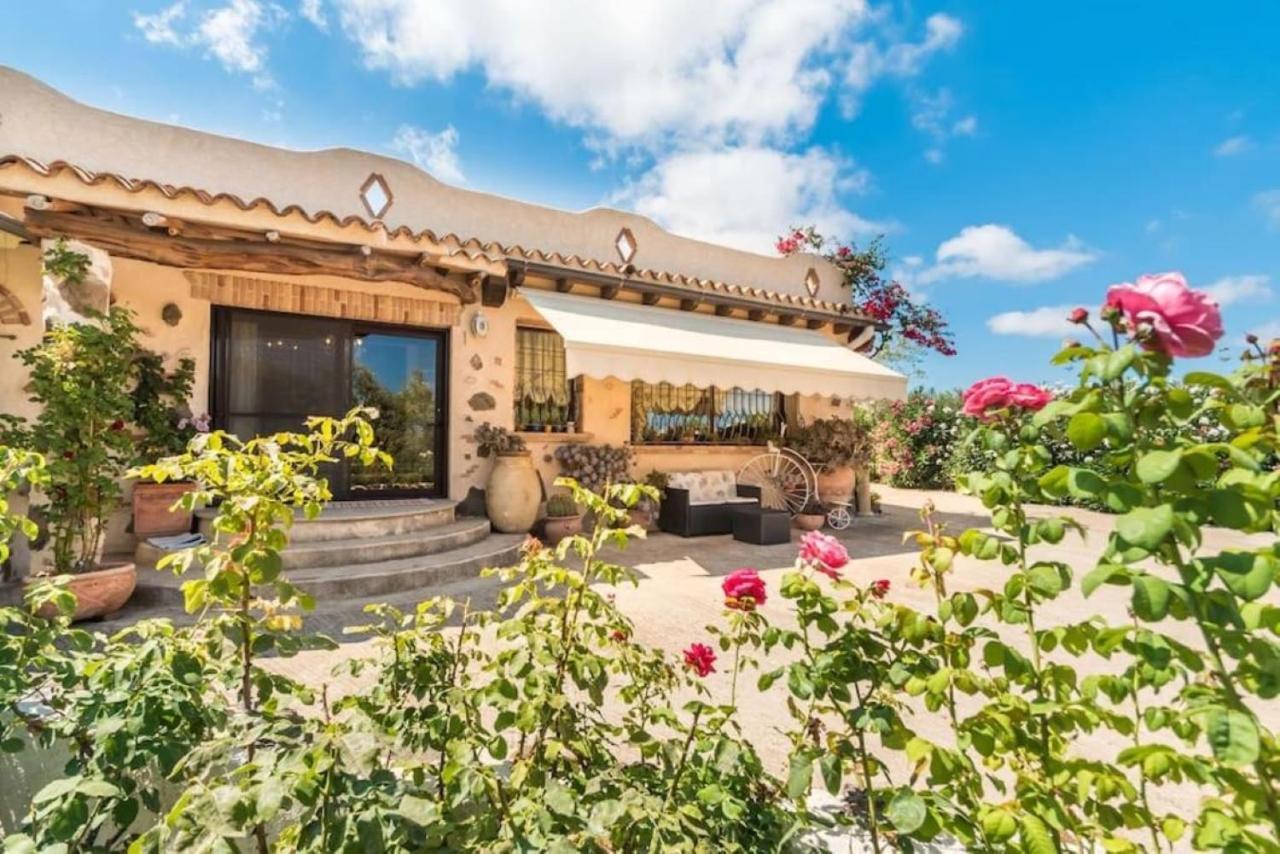 Villa Con Immenso Giardino Orosei Ngoại thất bức ảnh