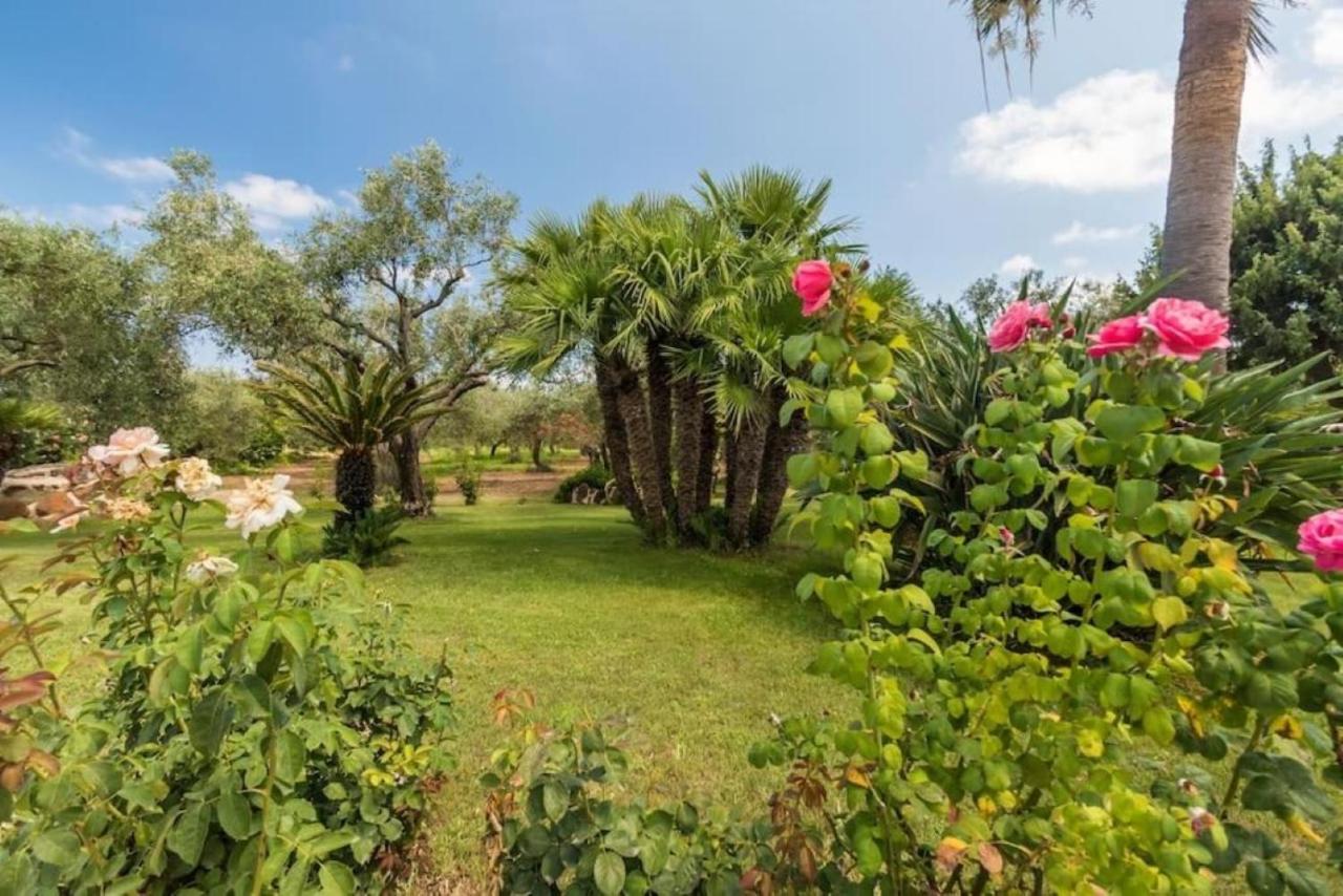 Villa Con Immenso Giardino Orosei Ngoại thất bức ảnh